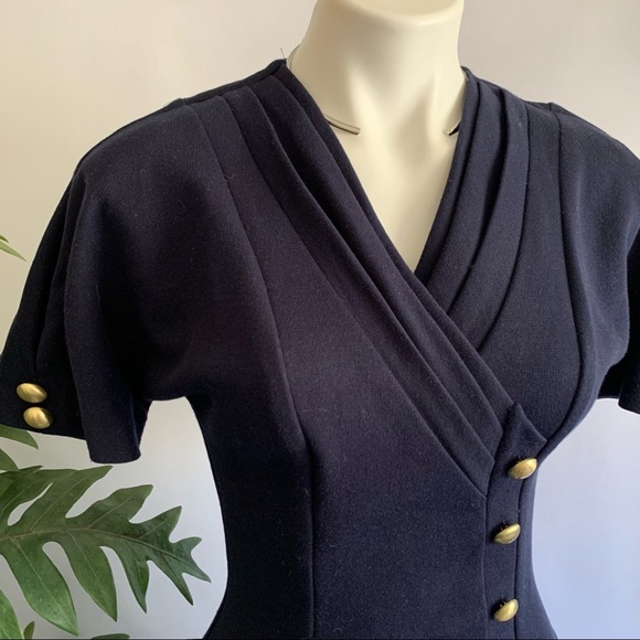 Elegant Black Dress with Gold Button Accents - Picture 5 of 14